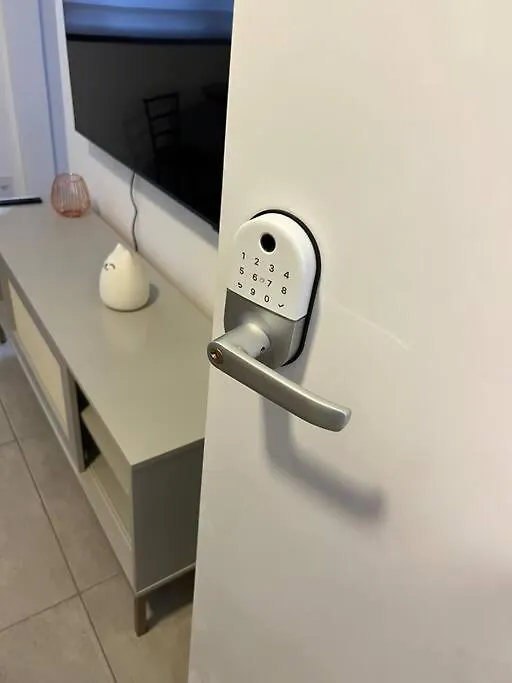 Apto 15 - Apto Na Regiao Central •Proximo Ao Metro •Wi-Fi Sao Paulo Apartment